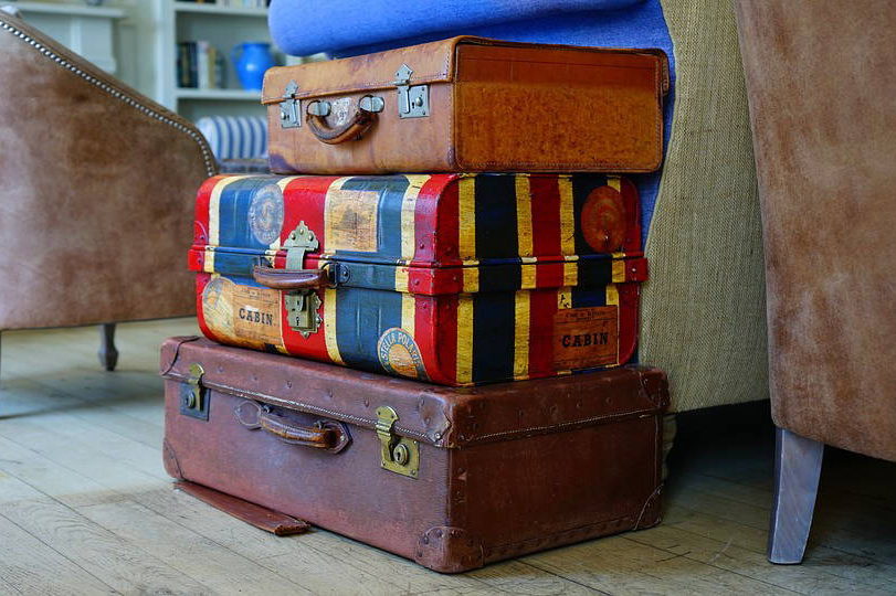 スーツケース