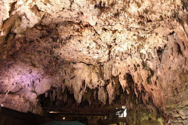 沖縄の鍾乳洞
